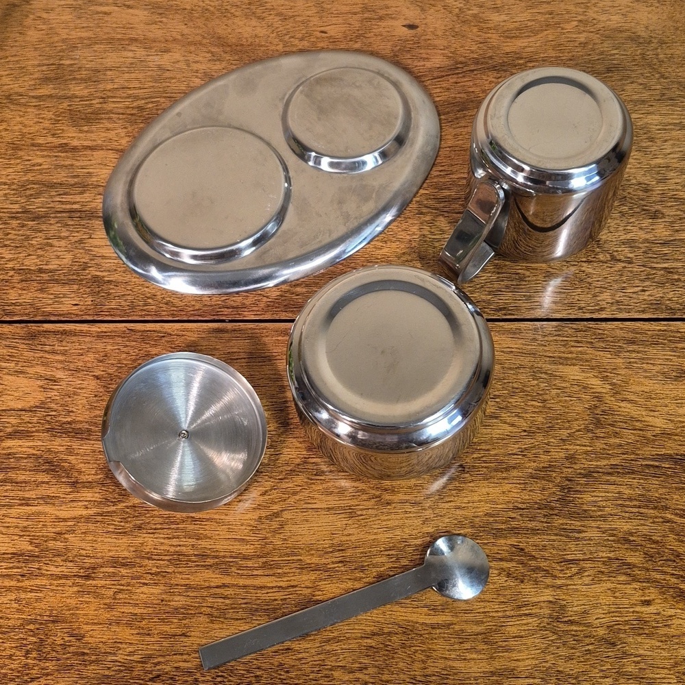 VINTAGE Shiny Chrome Cream and Sugar Set With Spoon And Tray - Picture 11 of 16